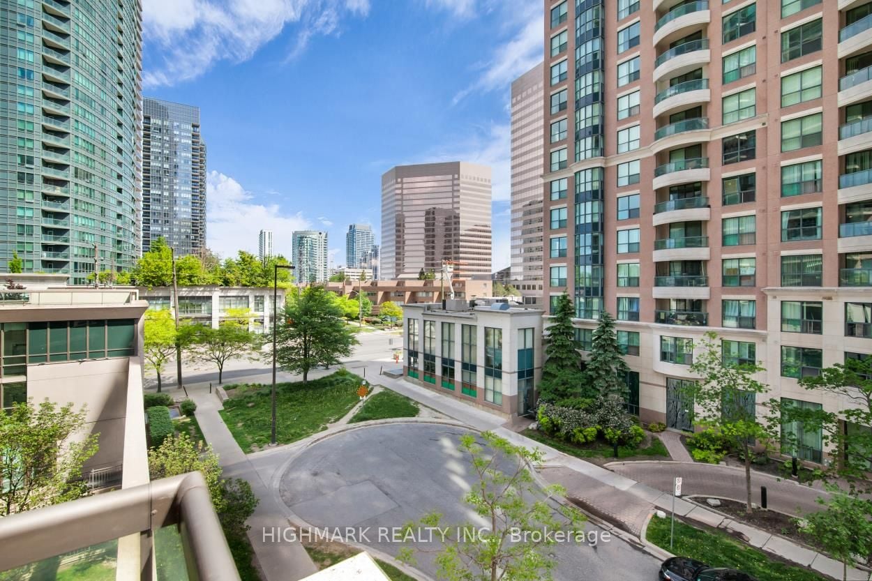 517-509 Beecroft Road, Toronto, ON, M2N 0A3 photo 2
