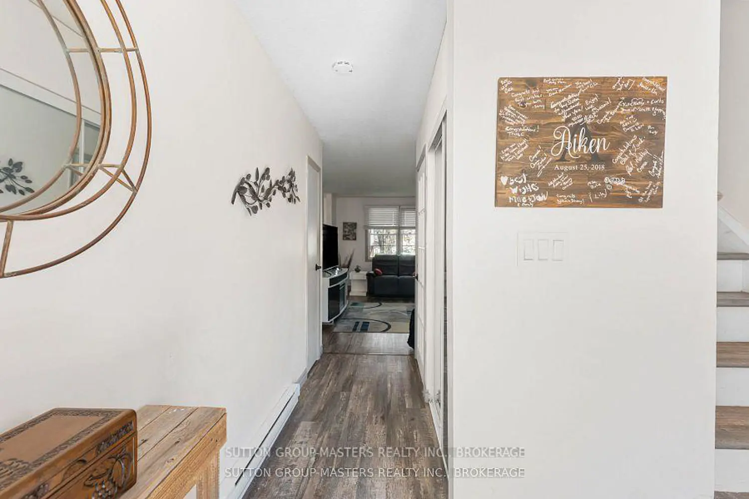 19 Macpherson Avenue 28 photo 4