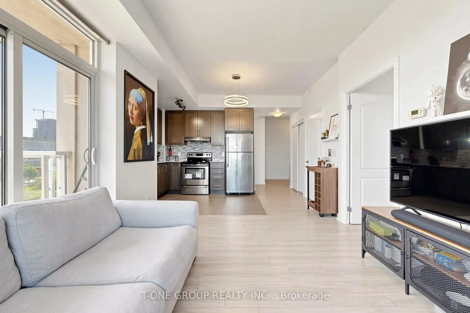 8323 Kennedy Road 508 photo 4