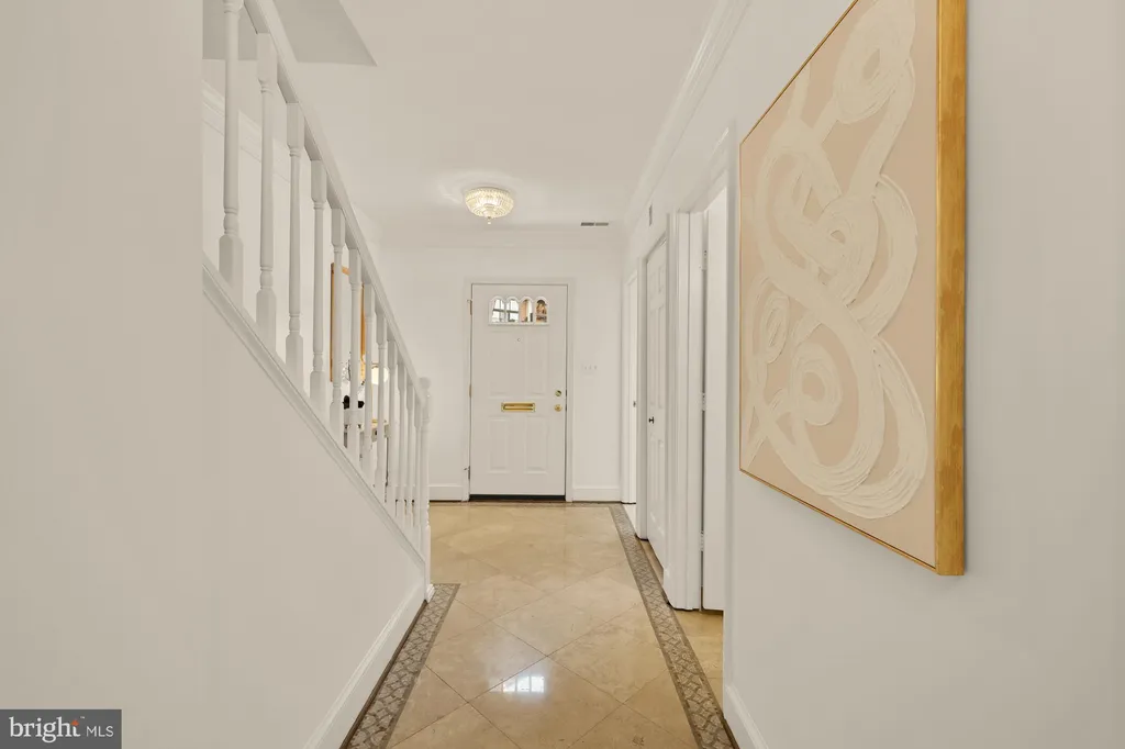3223 Sutton Place NW Unit A, Washington, DC 20016 photo 4
