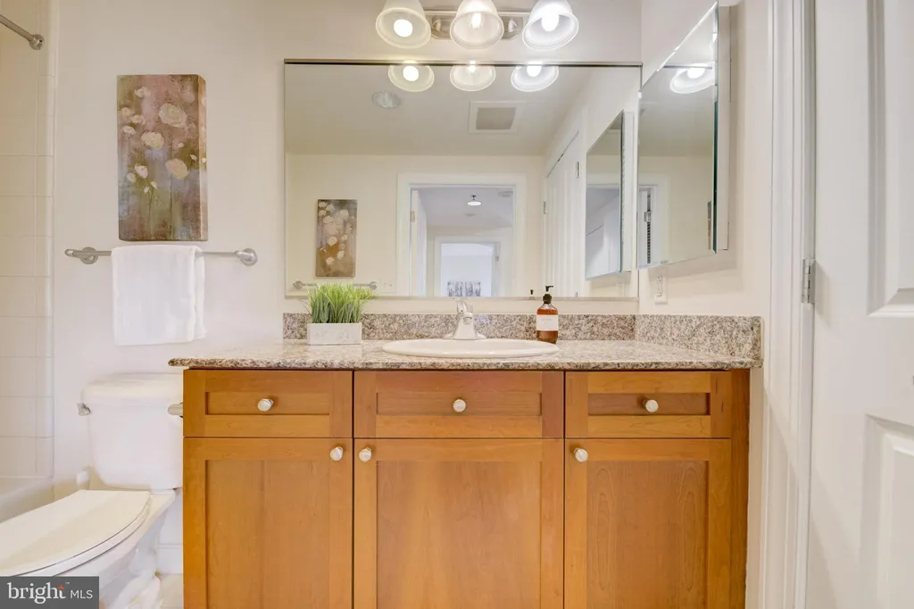 777 7th Street NW Unit 832, Washington, DC 20001