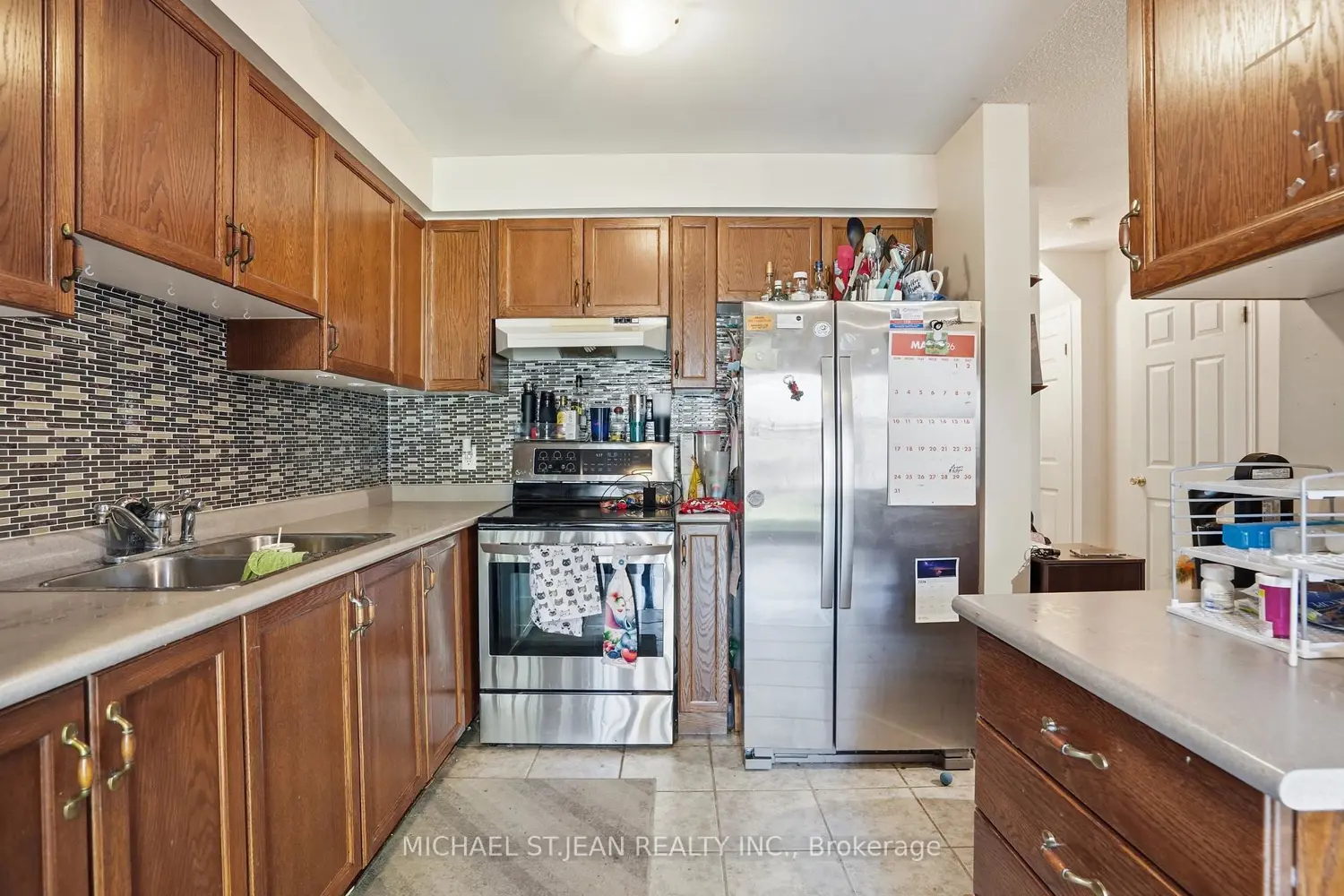 565 Rymal Road 2 photo 5