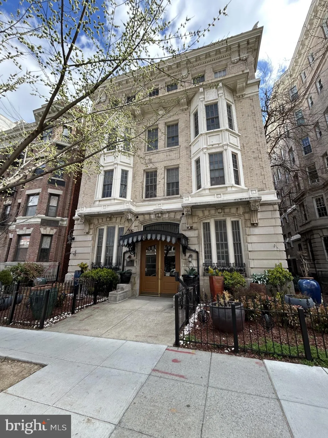 1848 Columbia Road NW, Washington, DC 20009
