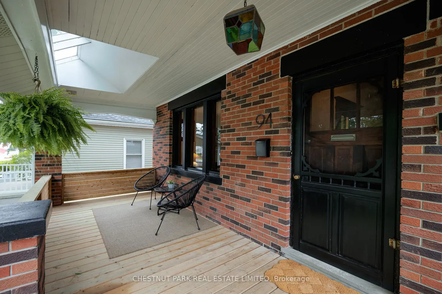 94 Briscoe Street photo 2