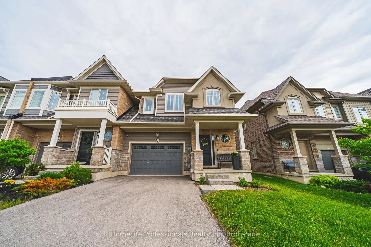 80 Dennis Drive photo 2