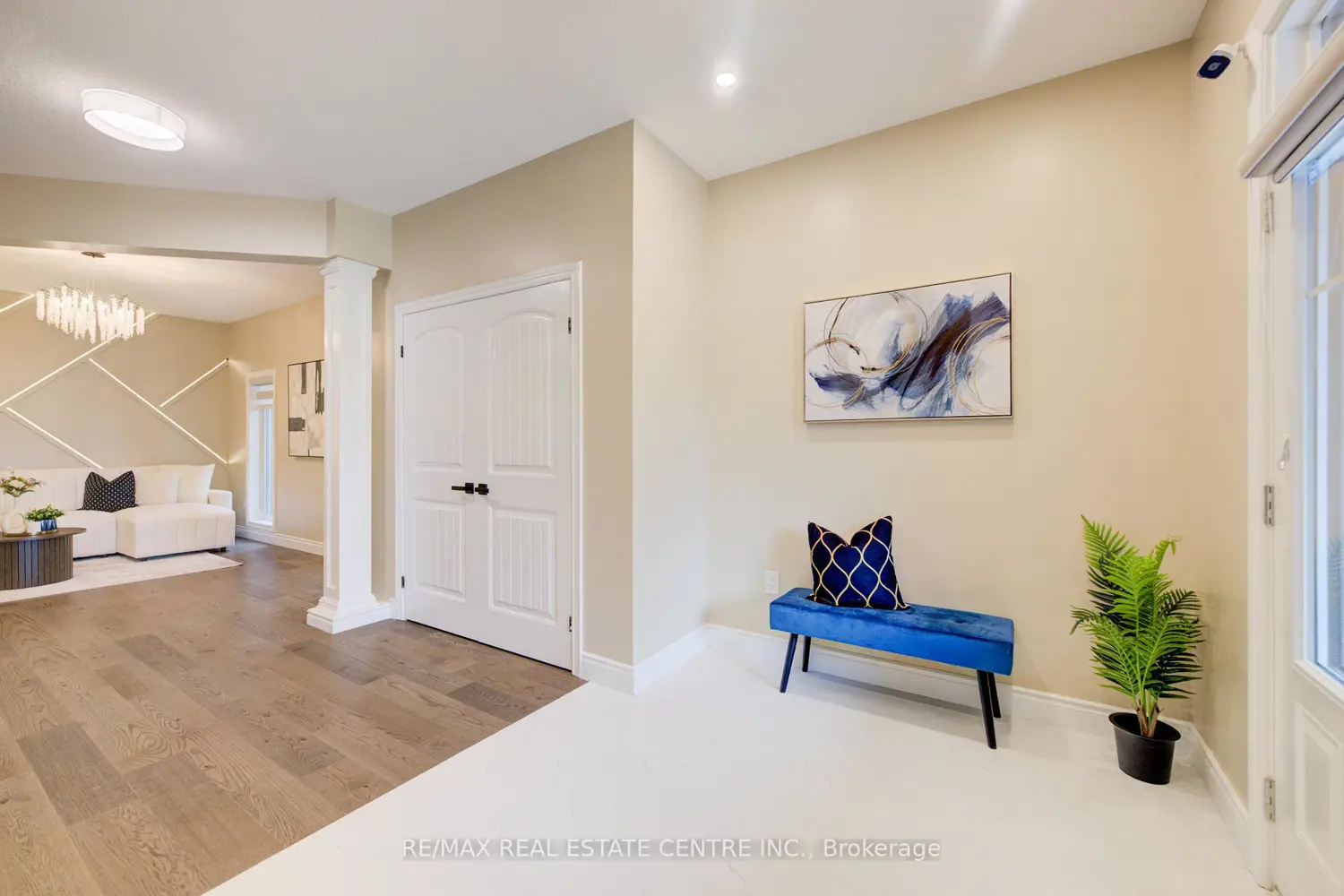 252 Gravel Ridge Trail