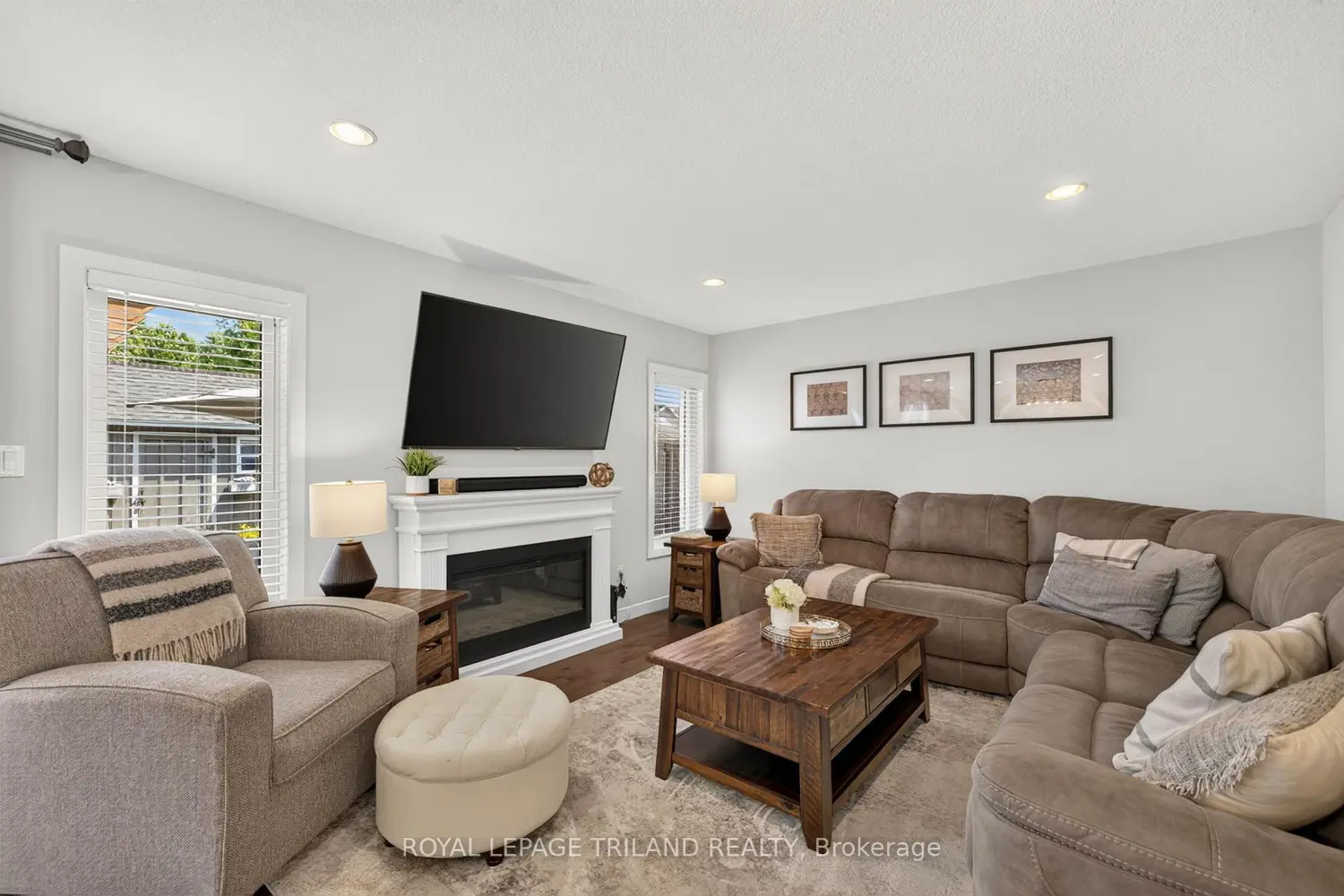 11 Empire Parkway photo 5