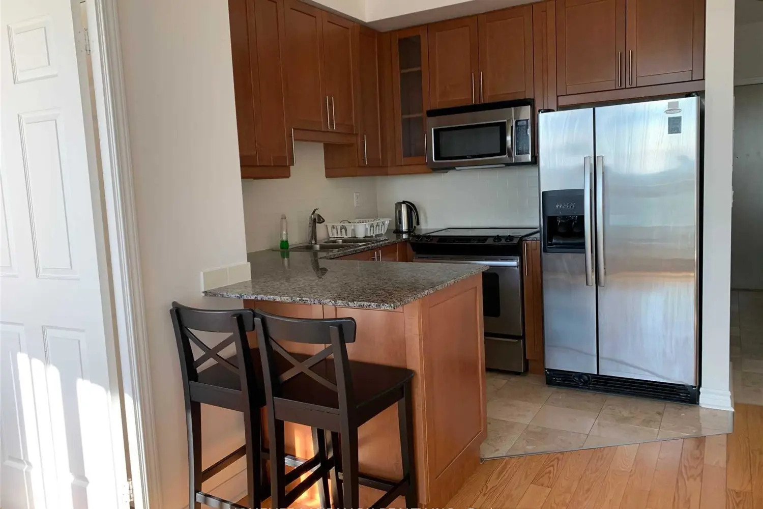 18 Holmes Avenue 702 photo 3
