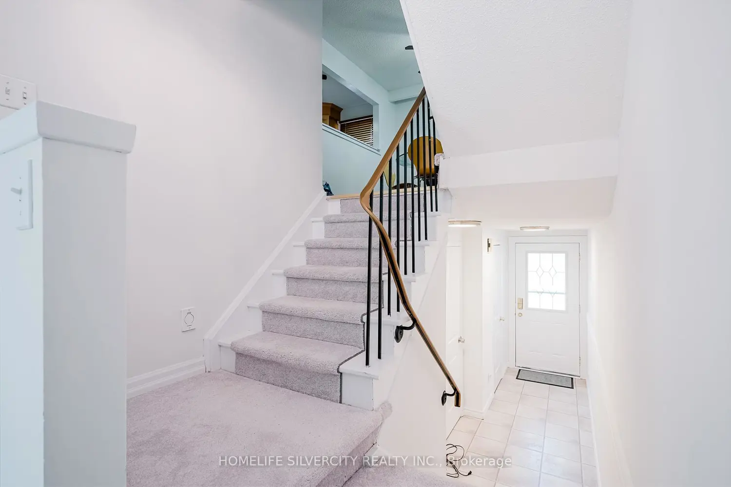 235 Bronte Street 57 photo 3
