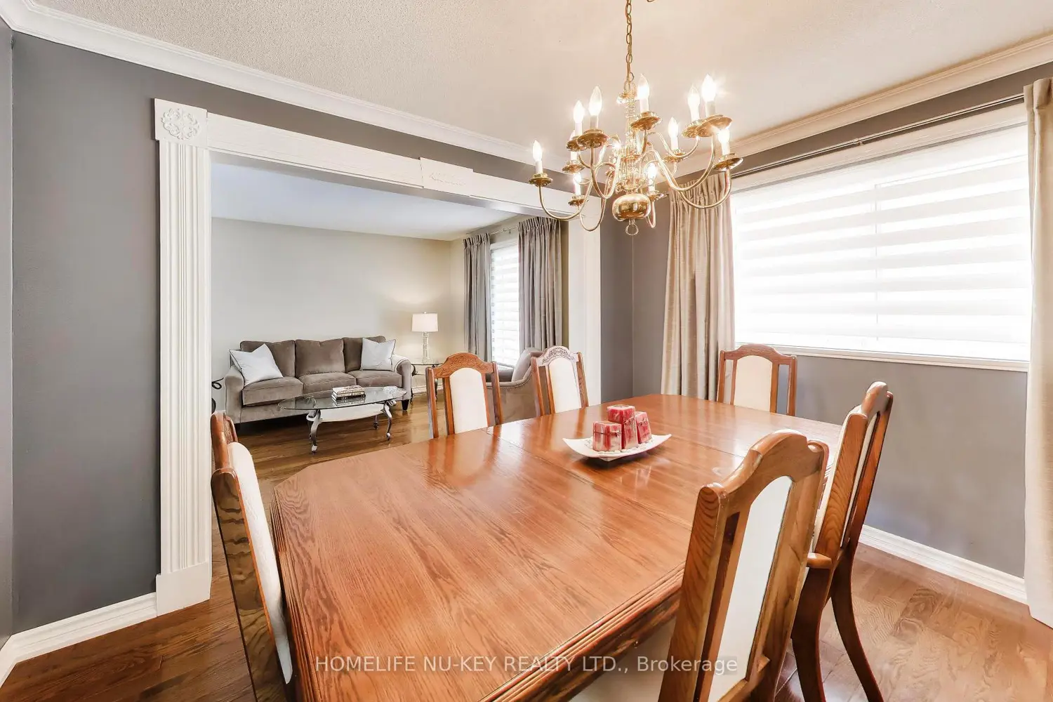 27 Lauchlin Crescent photo 3