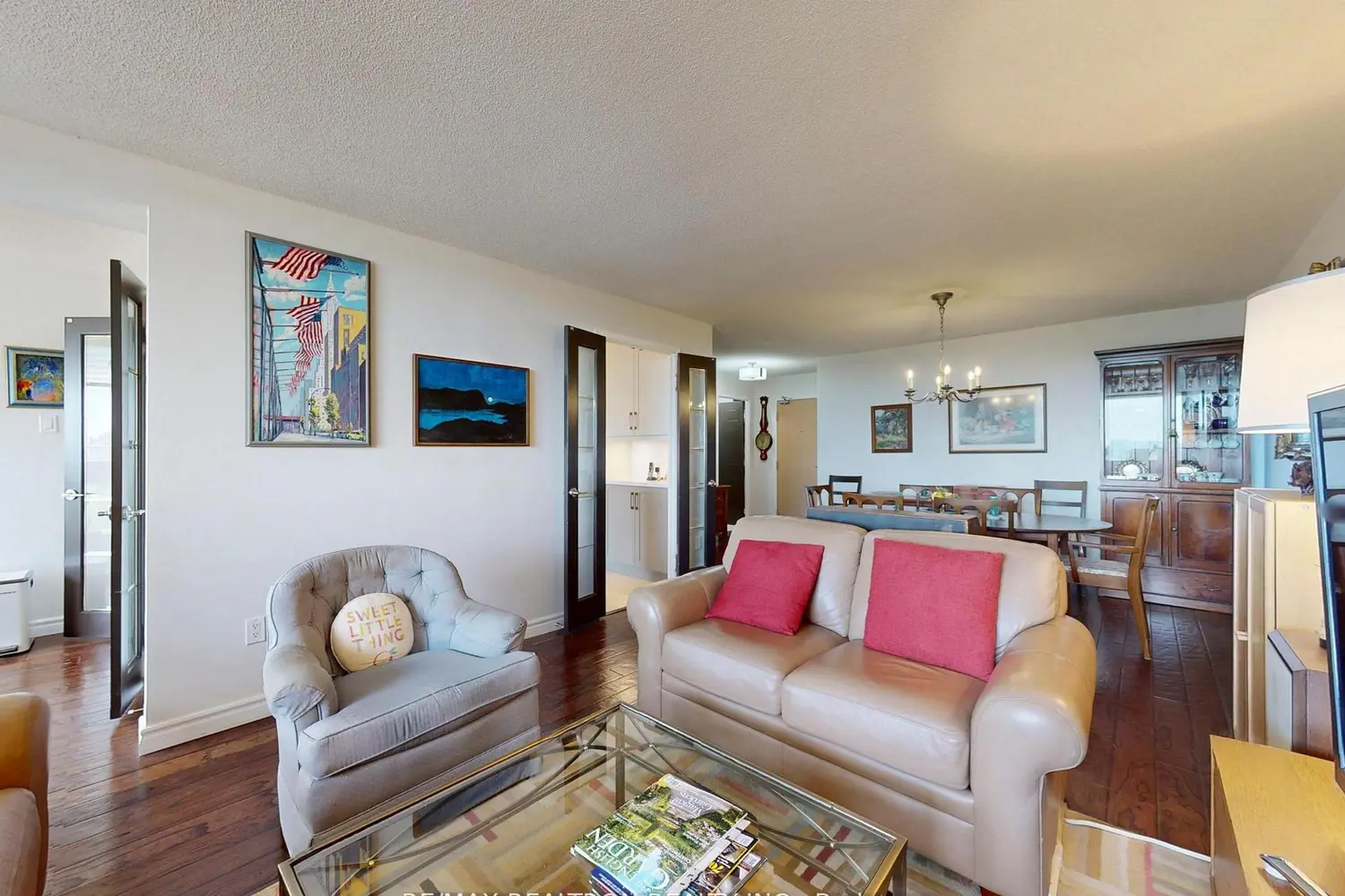 5 Kenneth Avenue 1208 photo 3