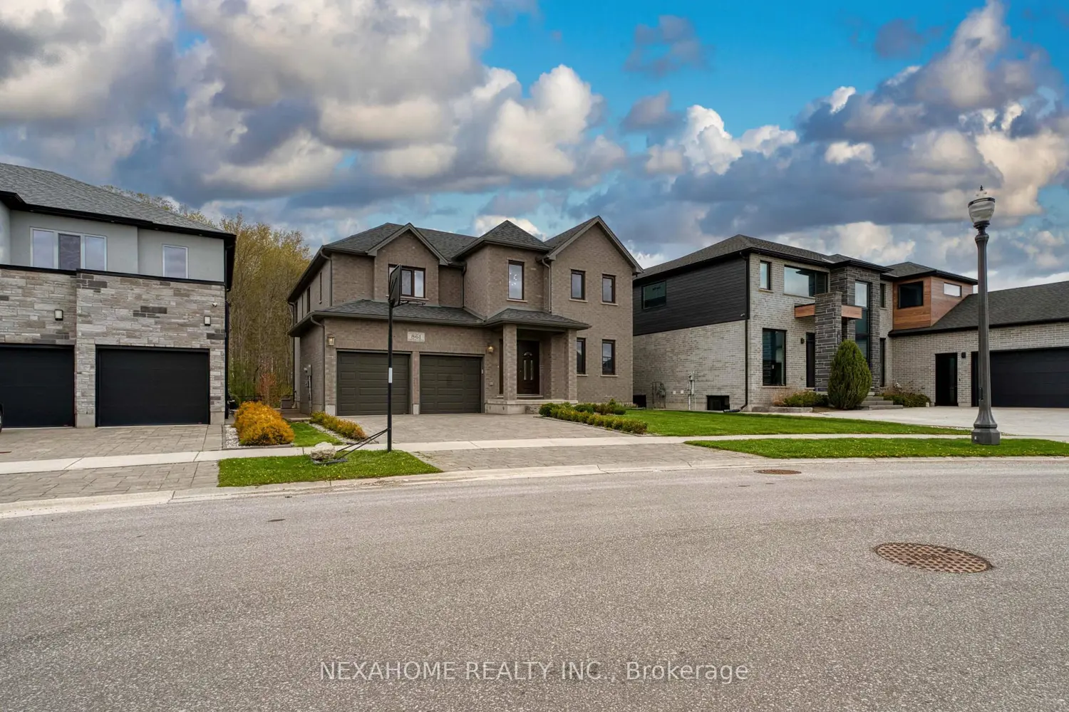 861 Zaifman Circle