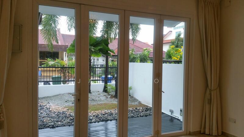 46 Bloxhome Drive photo 3
