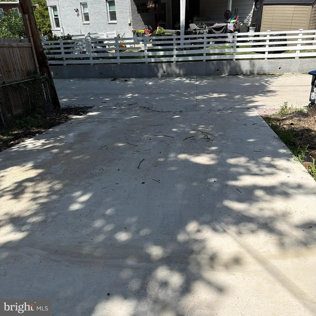 5391 Chillum Place NE, Washington, DC 20011