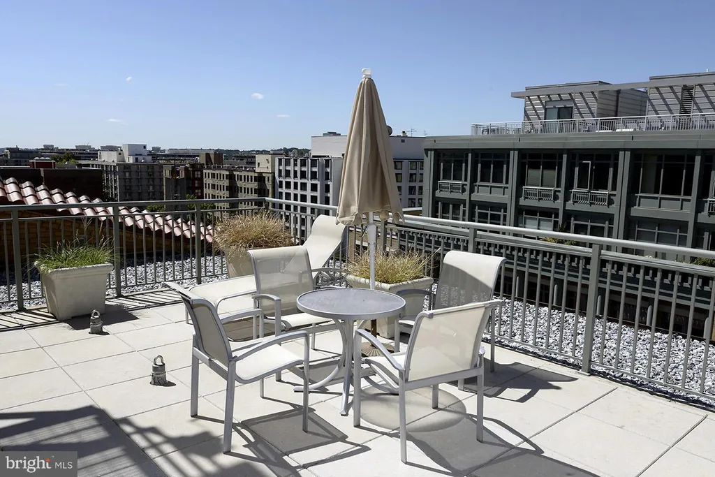 2425 L Street NW Unit 415, Washington, DC 20037