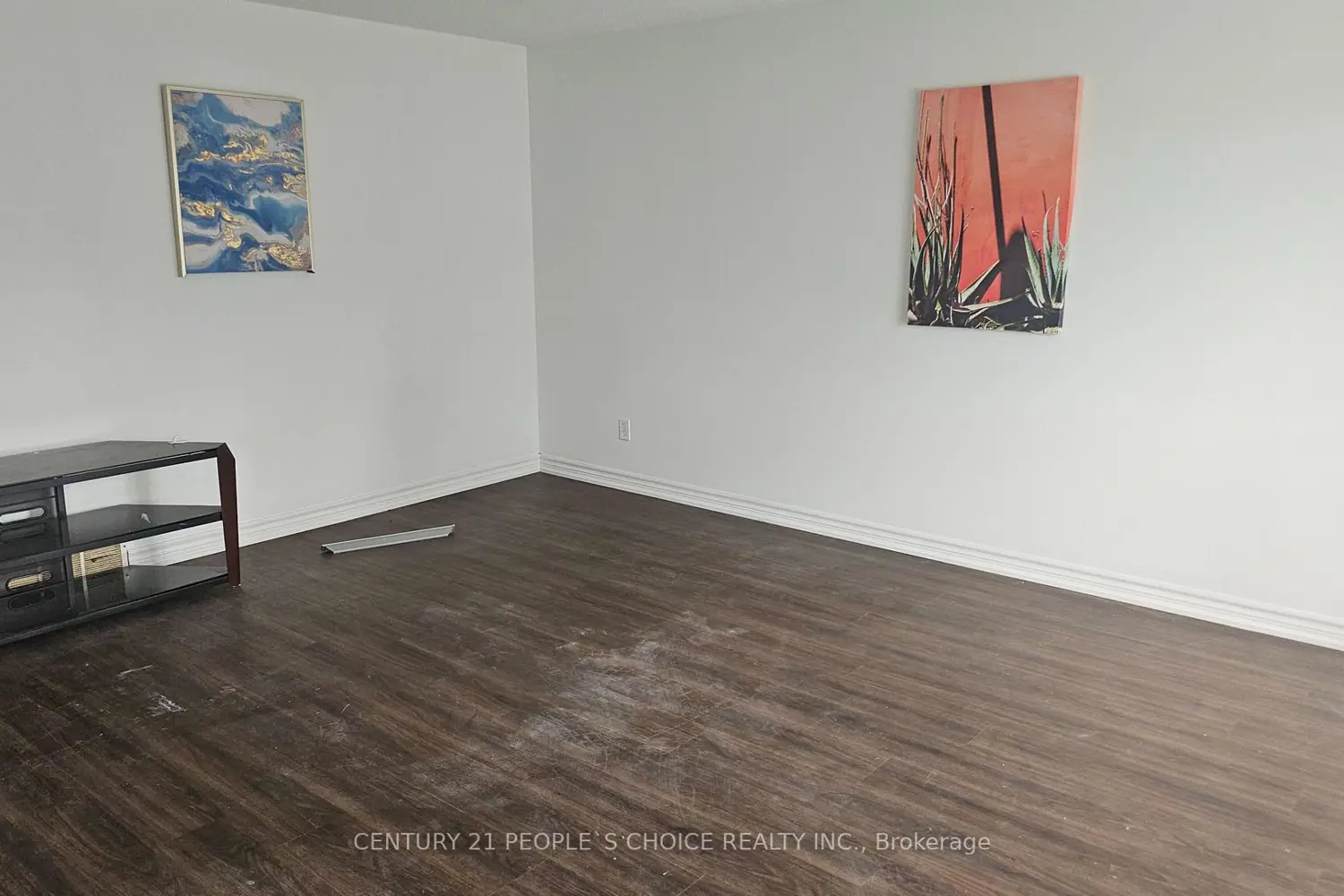 58 Belwood Crescent photo 2