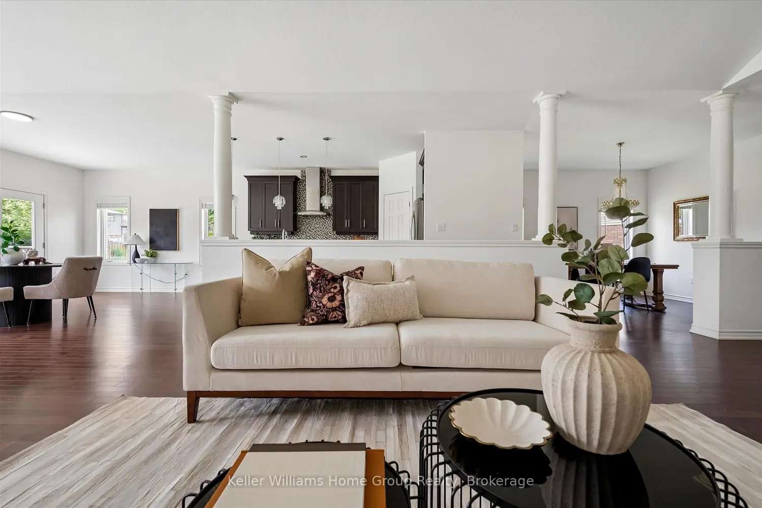 27 Riley Crescent photo 5