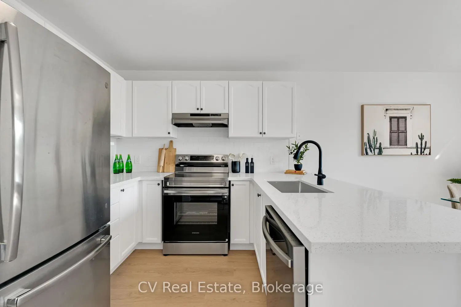 124 Columbia Road photo 5