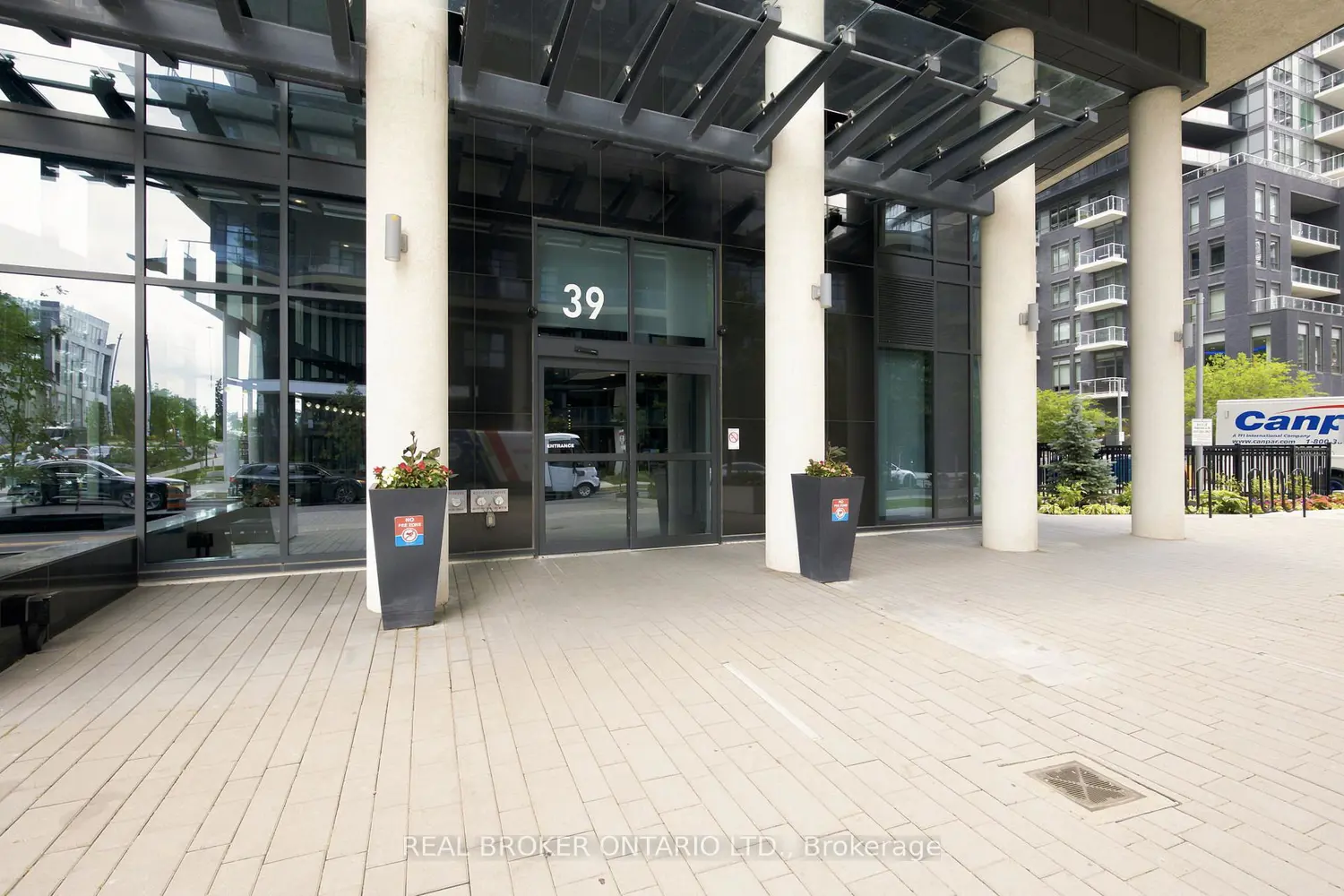 39 Annie Craig Drive Ph06 photo 2