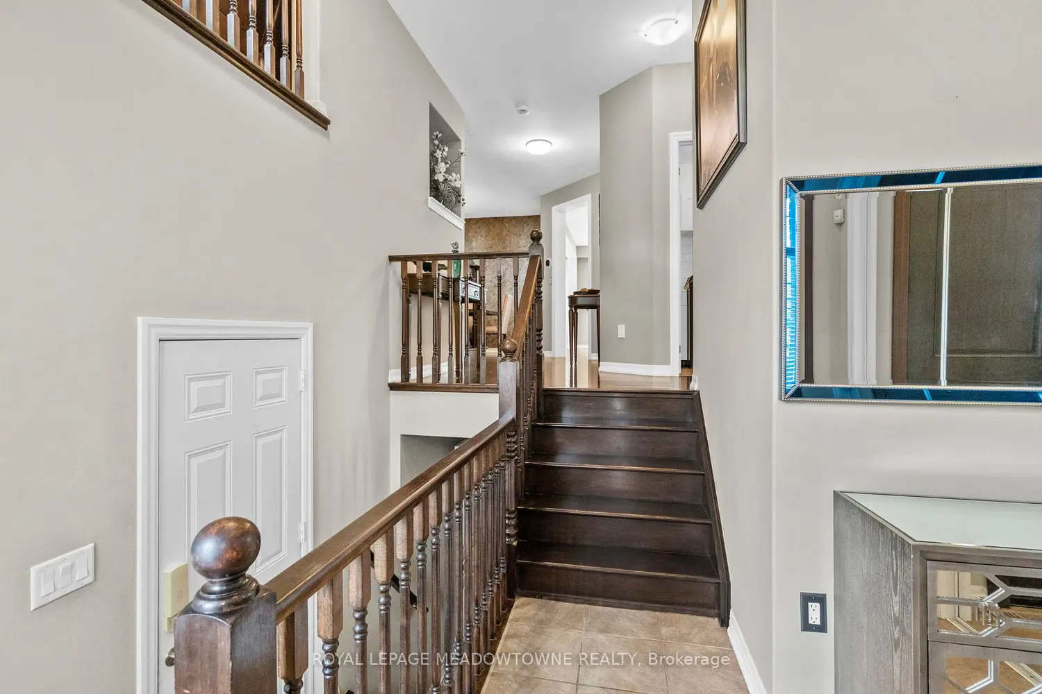 589 Bartleman Terrace photo 2
