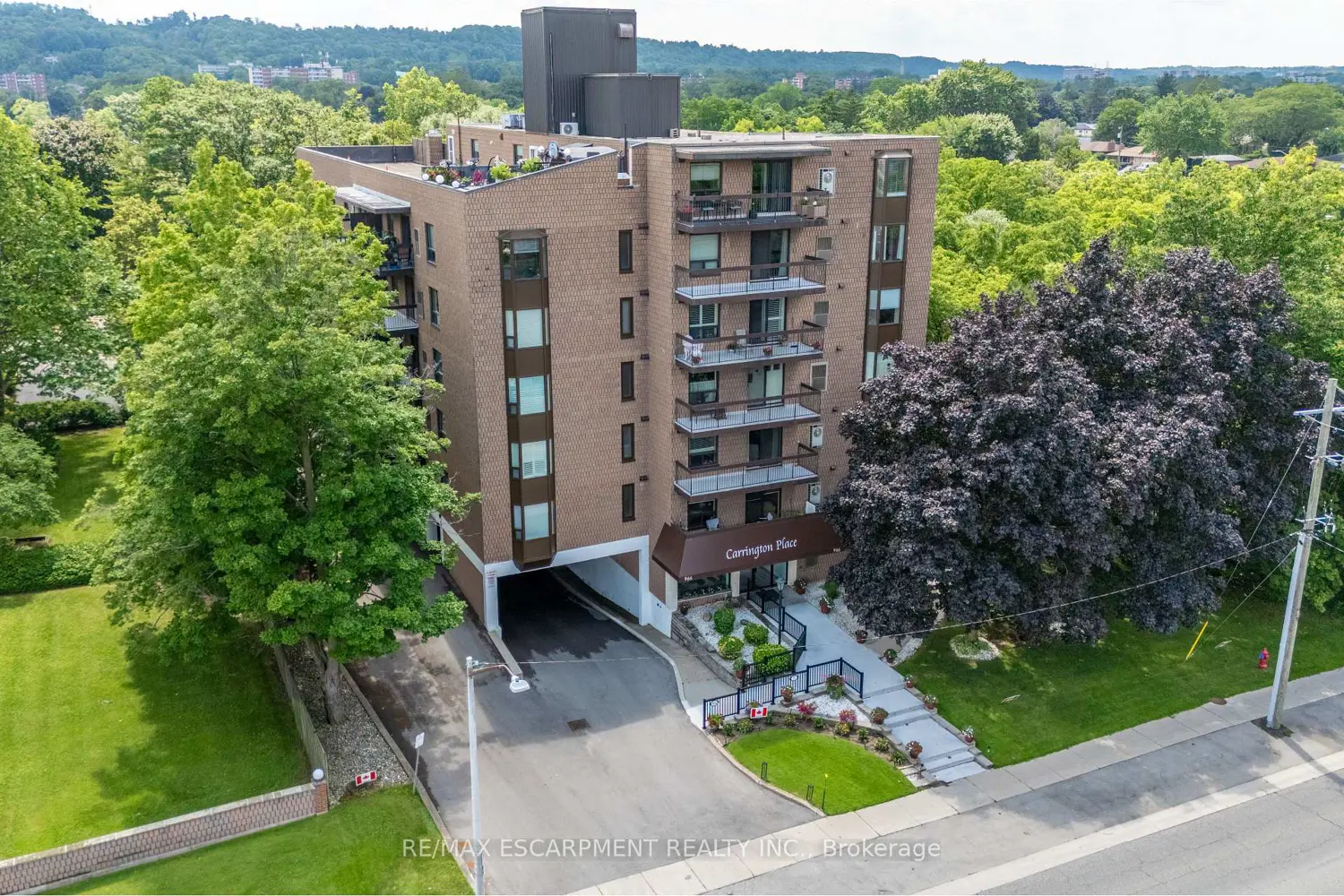 966 Queenston Road 204 photo 3