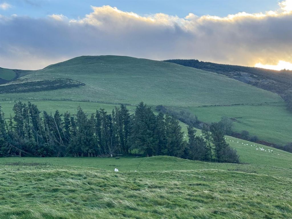 Land for saleMelin-Byrhedyn, Machynlleth SY20