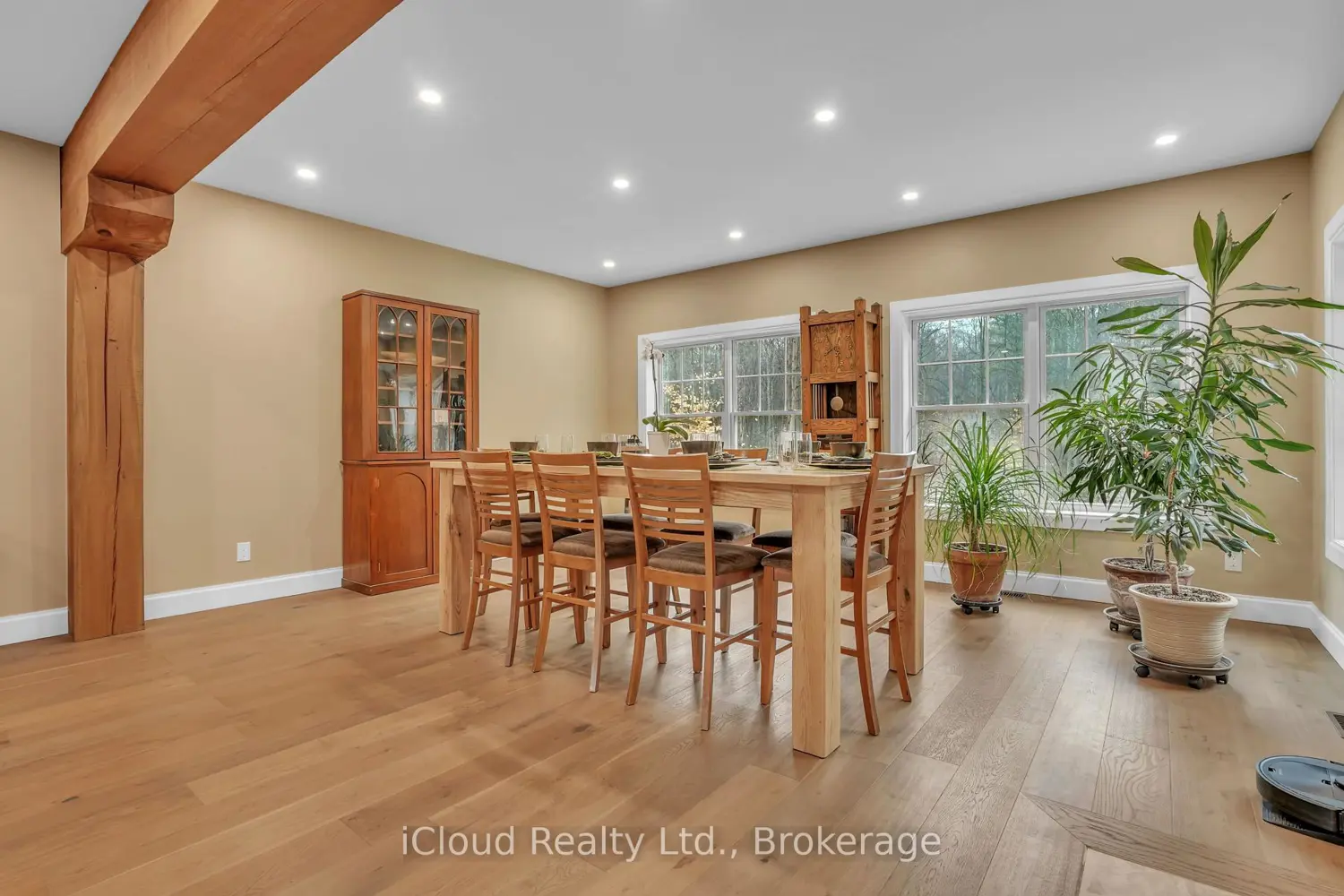 2091 Dwyer Road photo 5