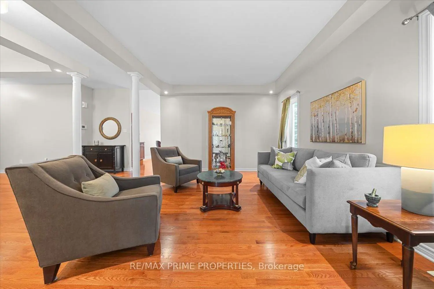 1863 Springridge Drive photo 5