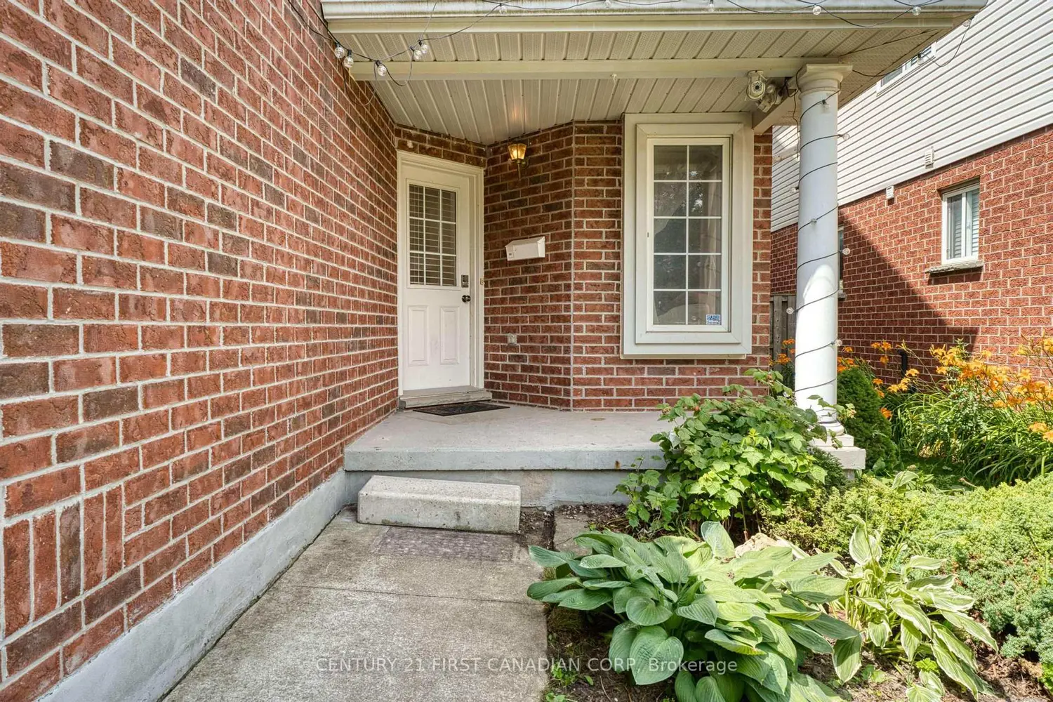 761 Blacksmith Street photo 2