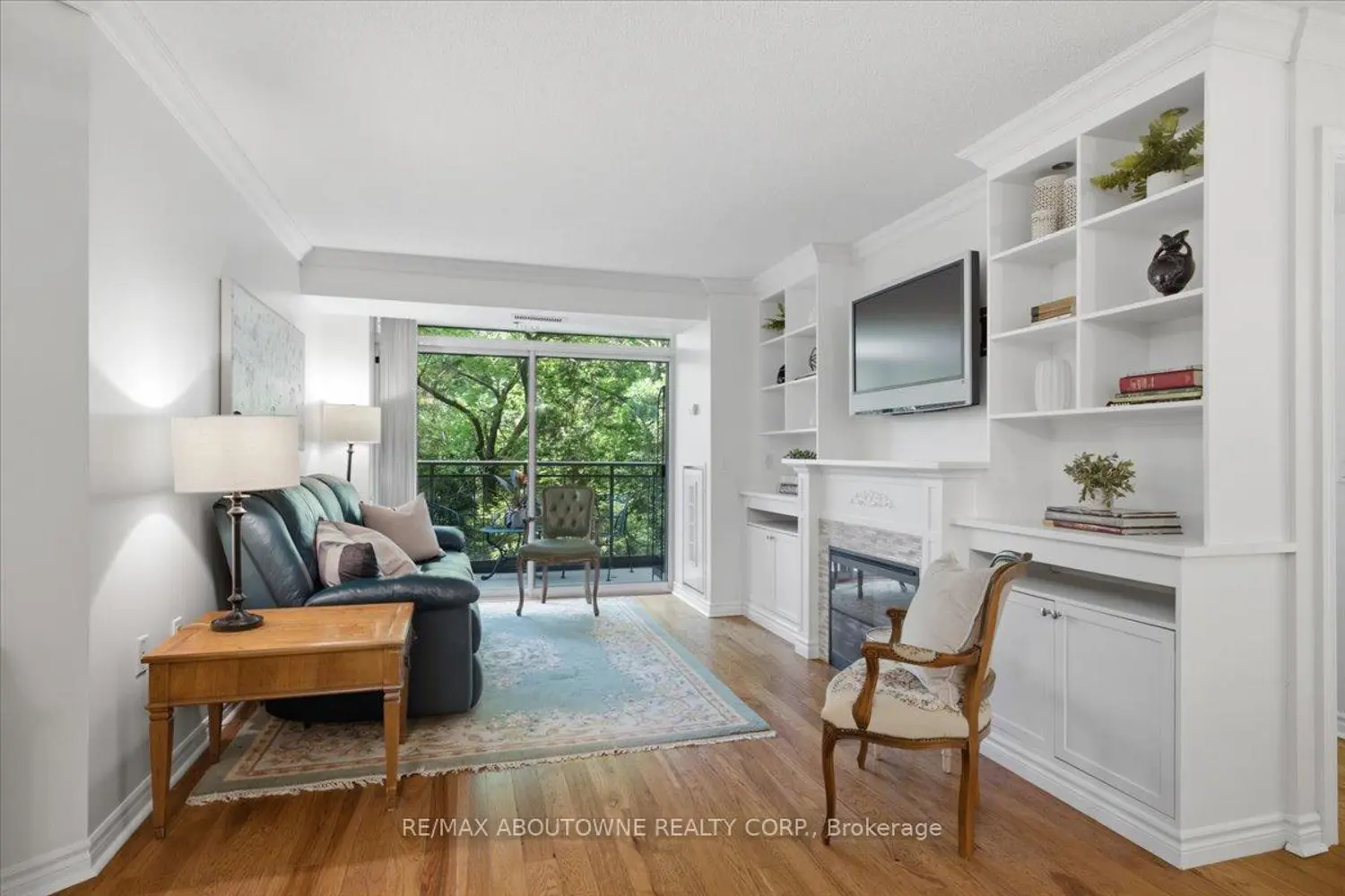 100 Burloak Drive 1207 photo 5