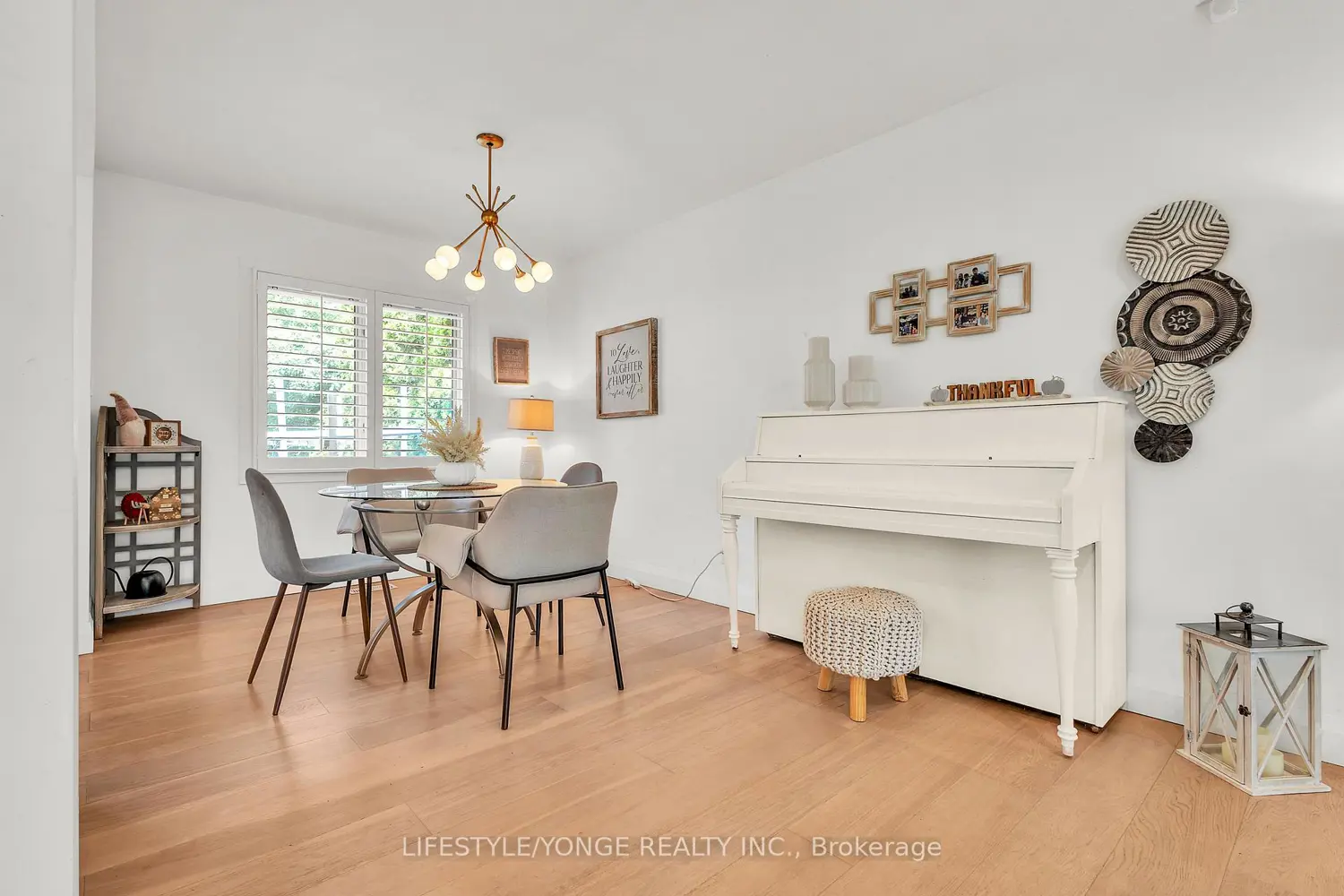 5425 Winston Road photo 5