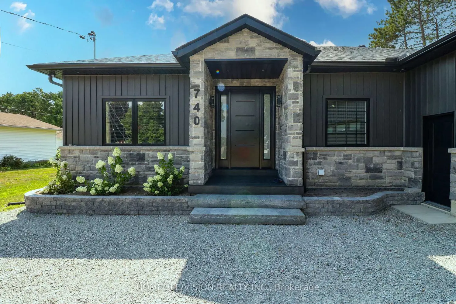 740 Midland Avenue photo 2