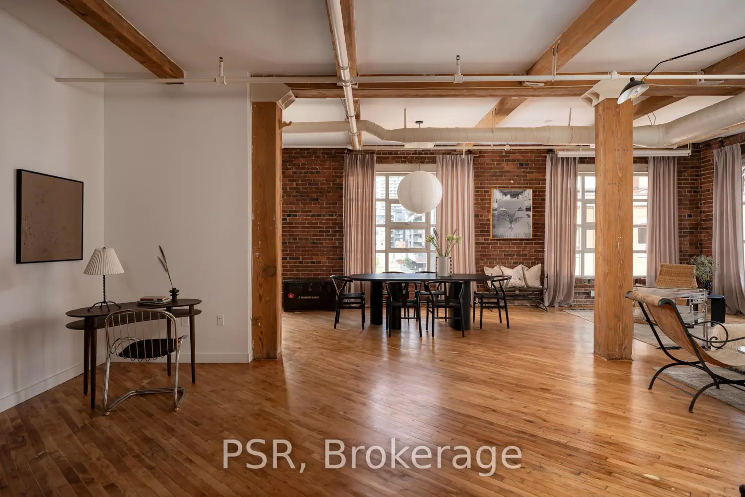 90 Sherbourne Street 407 photo 2