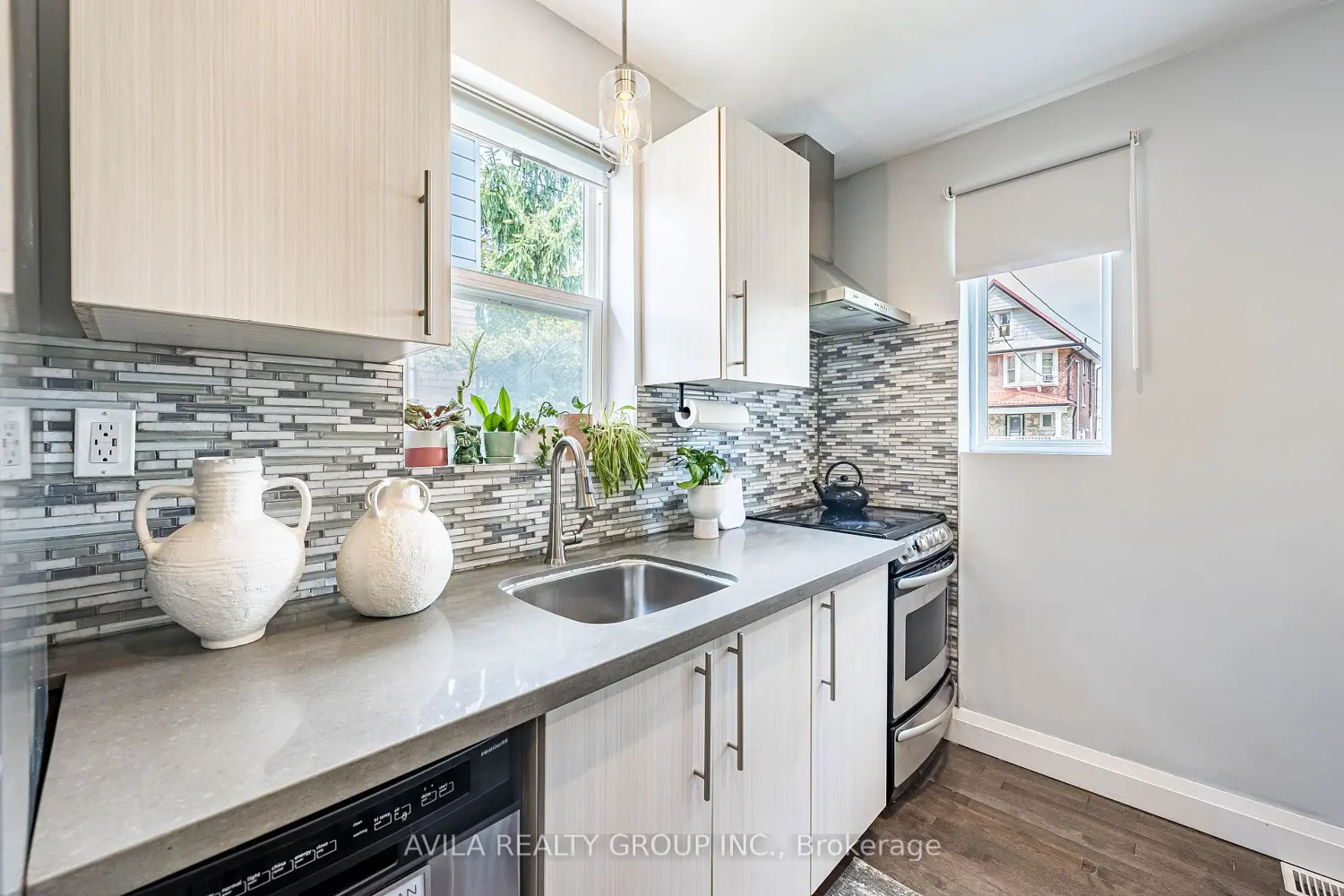 7 Edmund Avenue photo 5