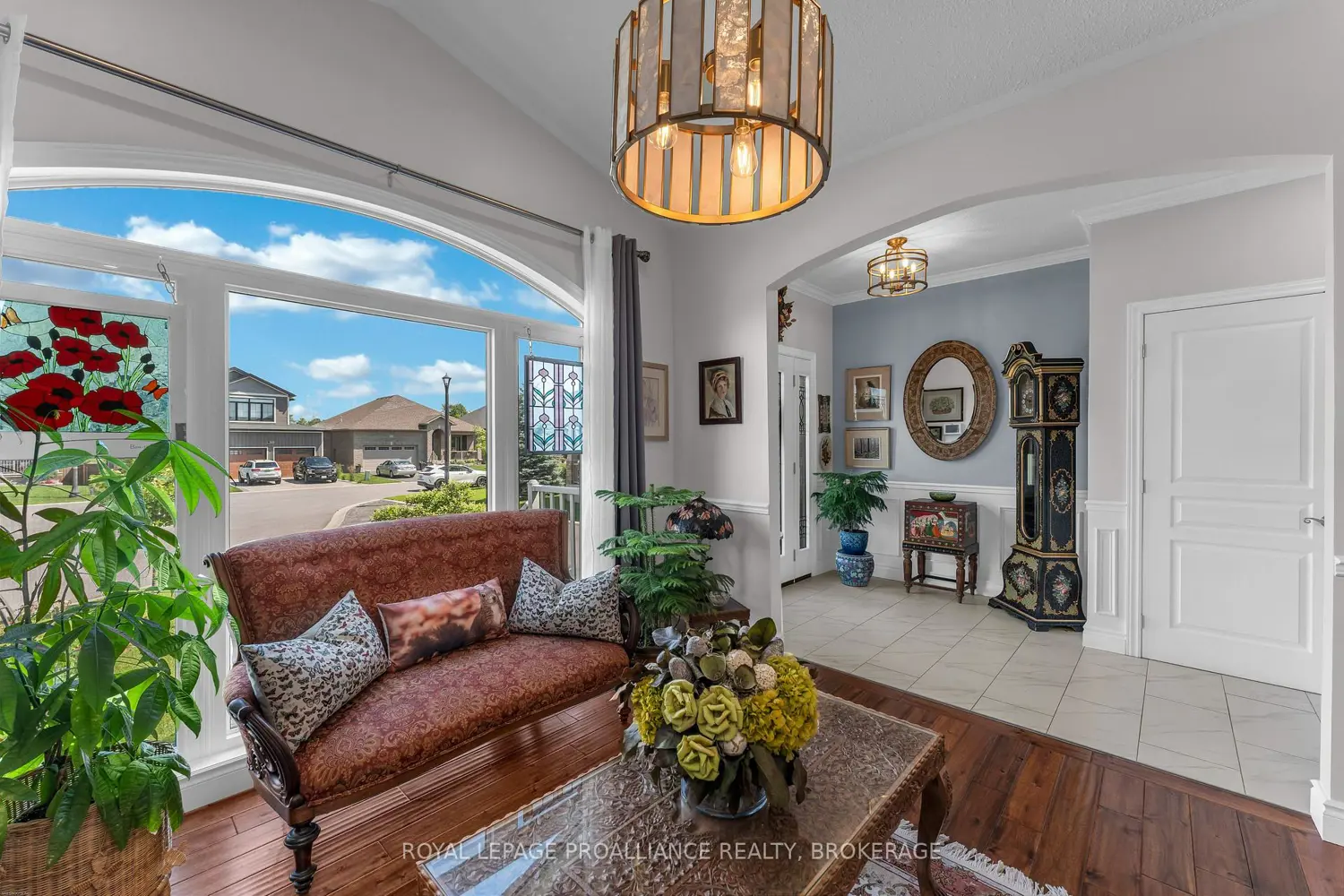861 Windermere Drive photo 3