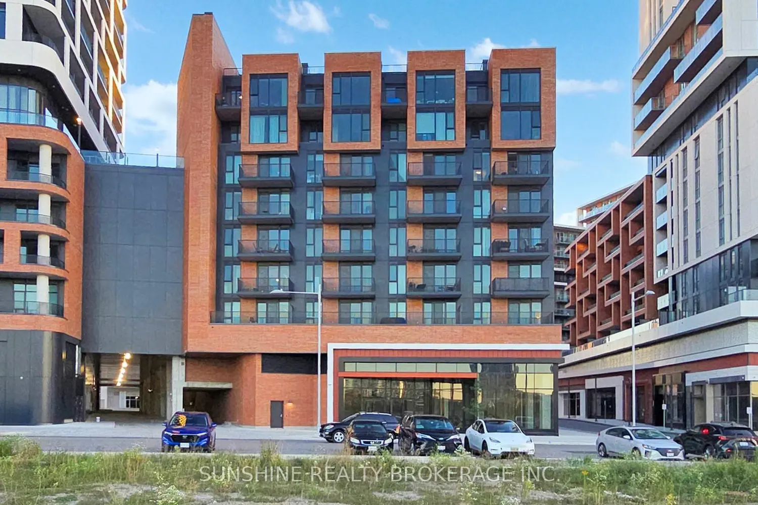 38 Simcoe Promenade 311