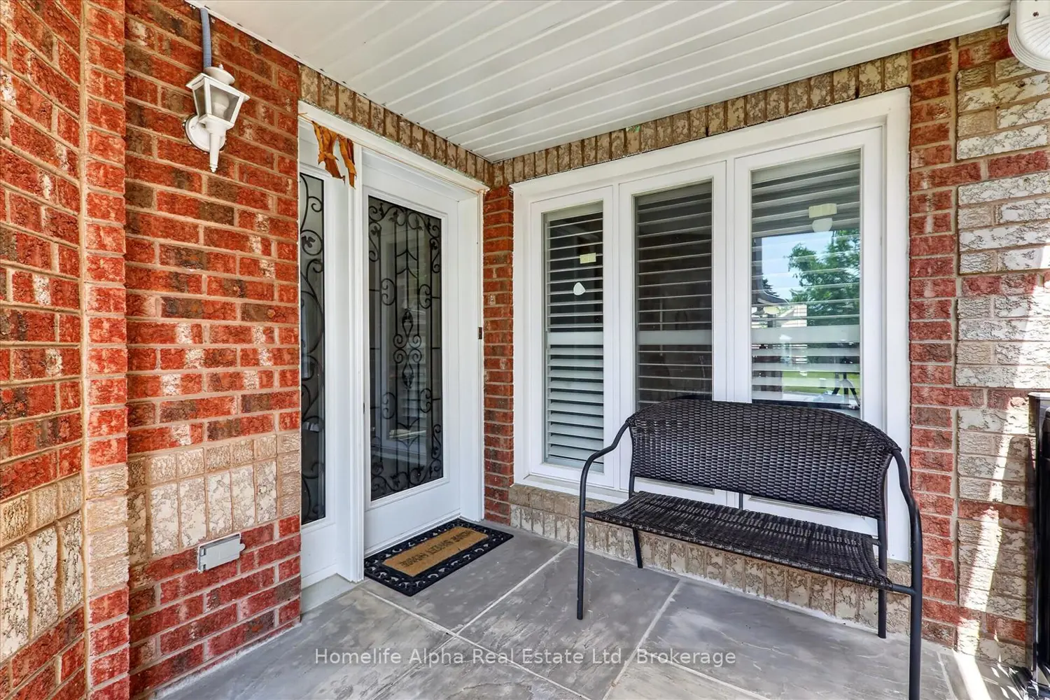 142 Walford Road photo 5
