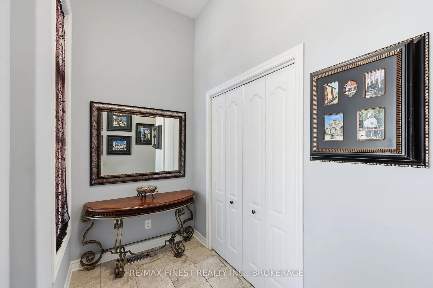 1667 Crimson Crescent photo 2