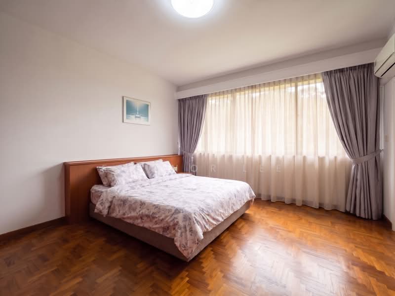 369 Holland Road photo 3