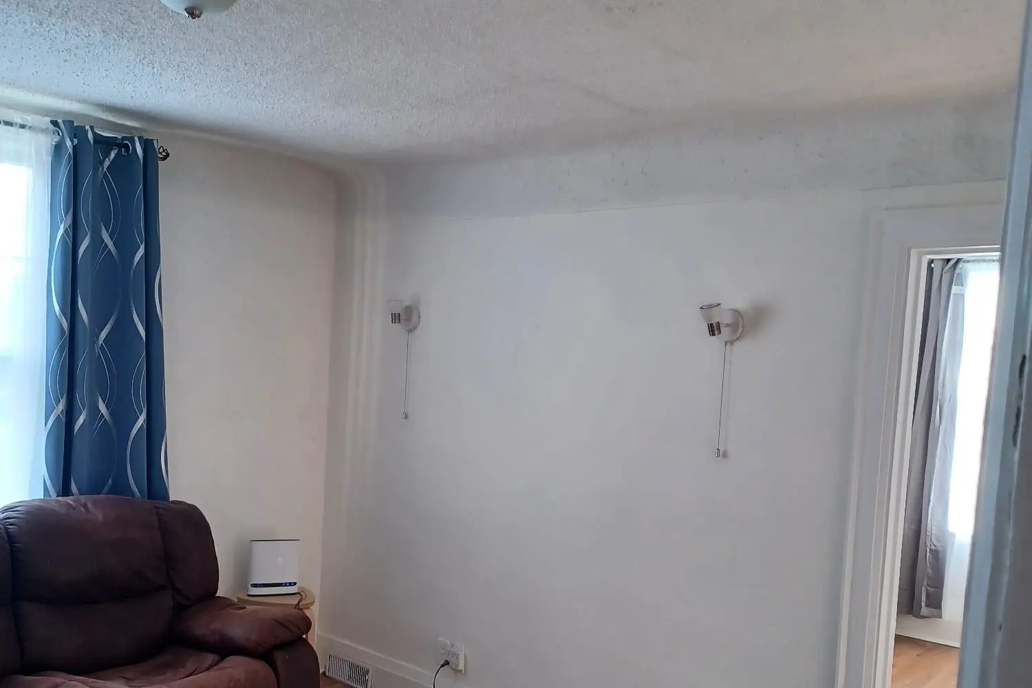4 Rosemont Avenue photo 5