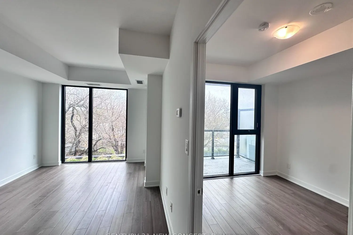 2799 Kingston Road 301 photo 2