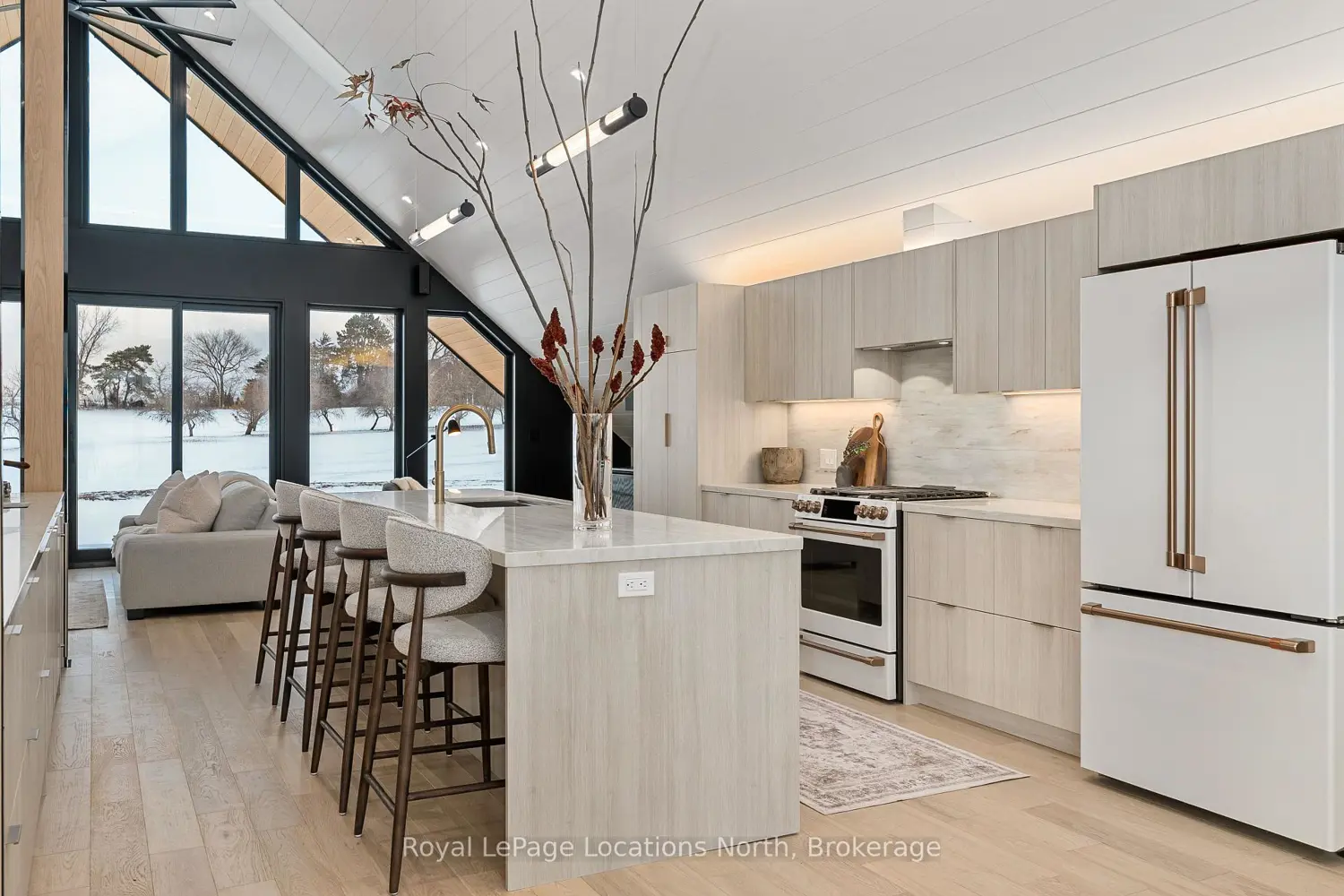 111 Slabtown Road photo 5