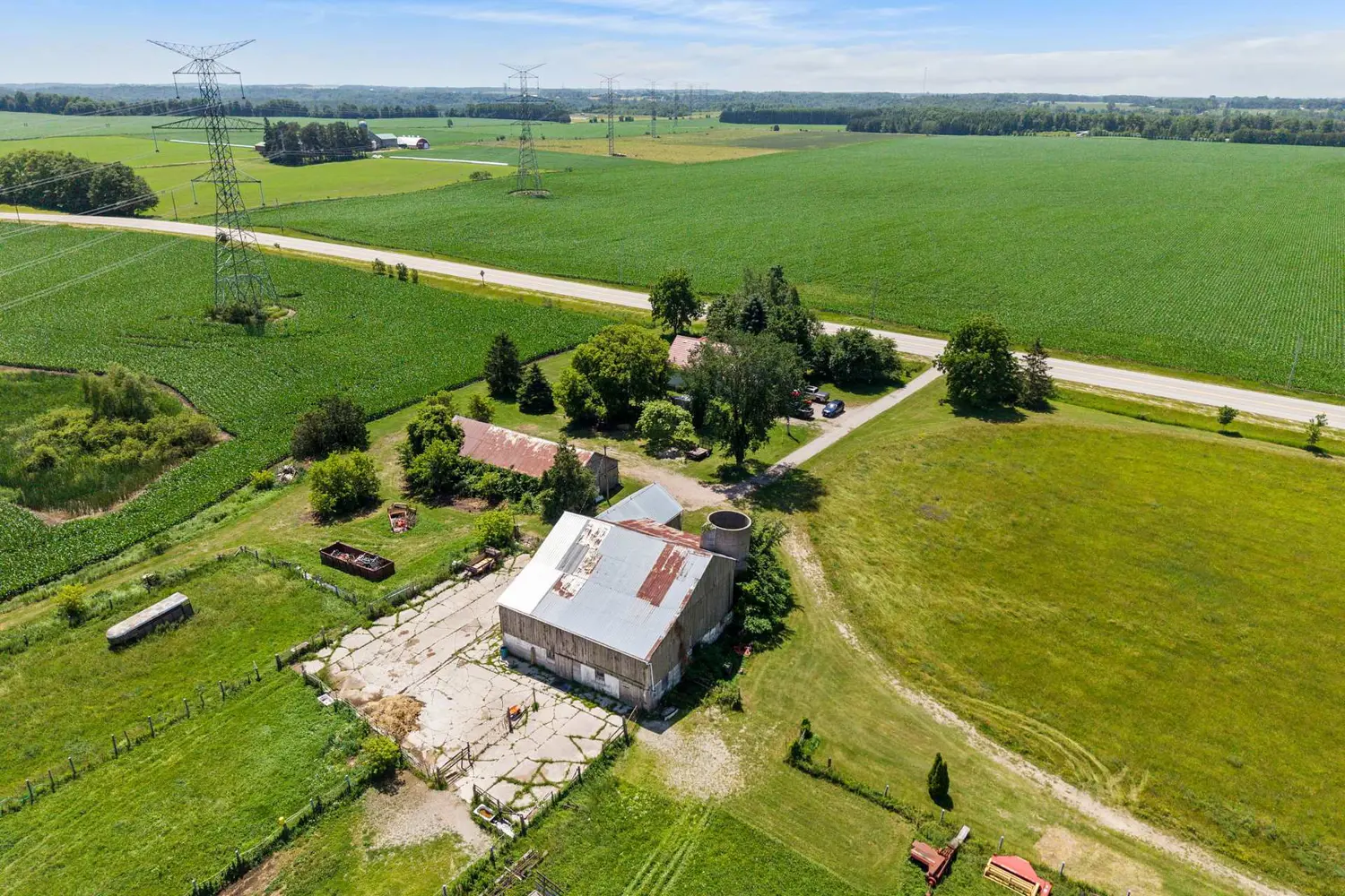 36768 Londesboro Road photo 5