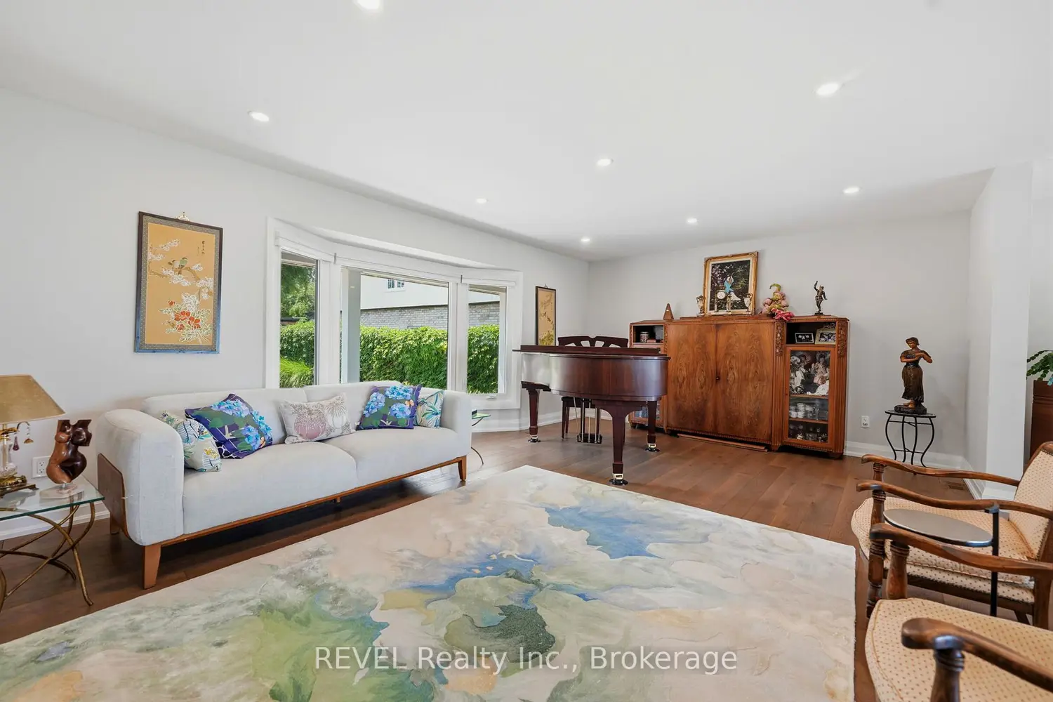 53 Beachview Drive photo 4