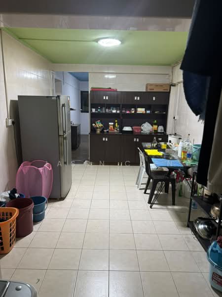 415 Pandan Gardens photo 4
