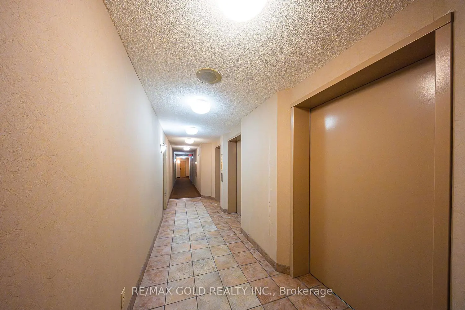 35 Trailwood Drive 1112 photo 3