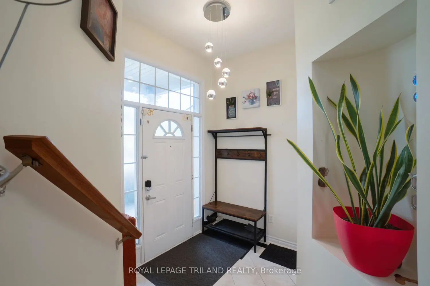 1817 Gough Avenue photo 5