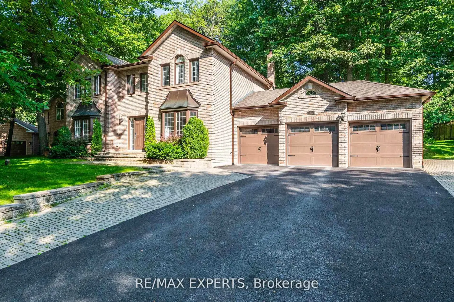 14 Alana Drive photo 2