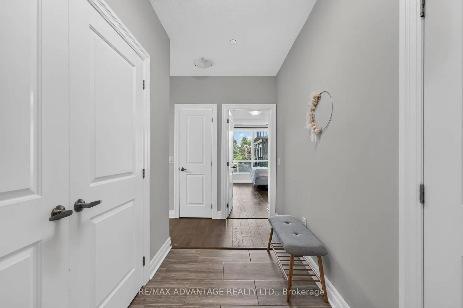 1200 Commissioners Road 118 photo 2