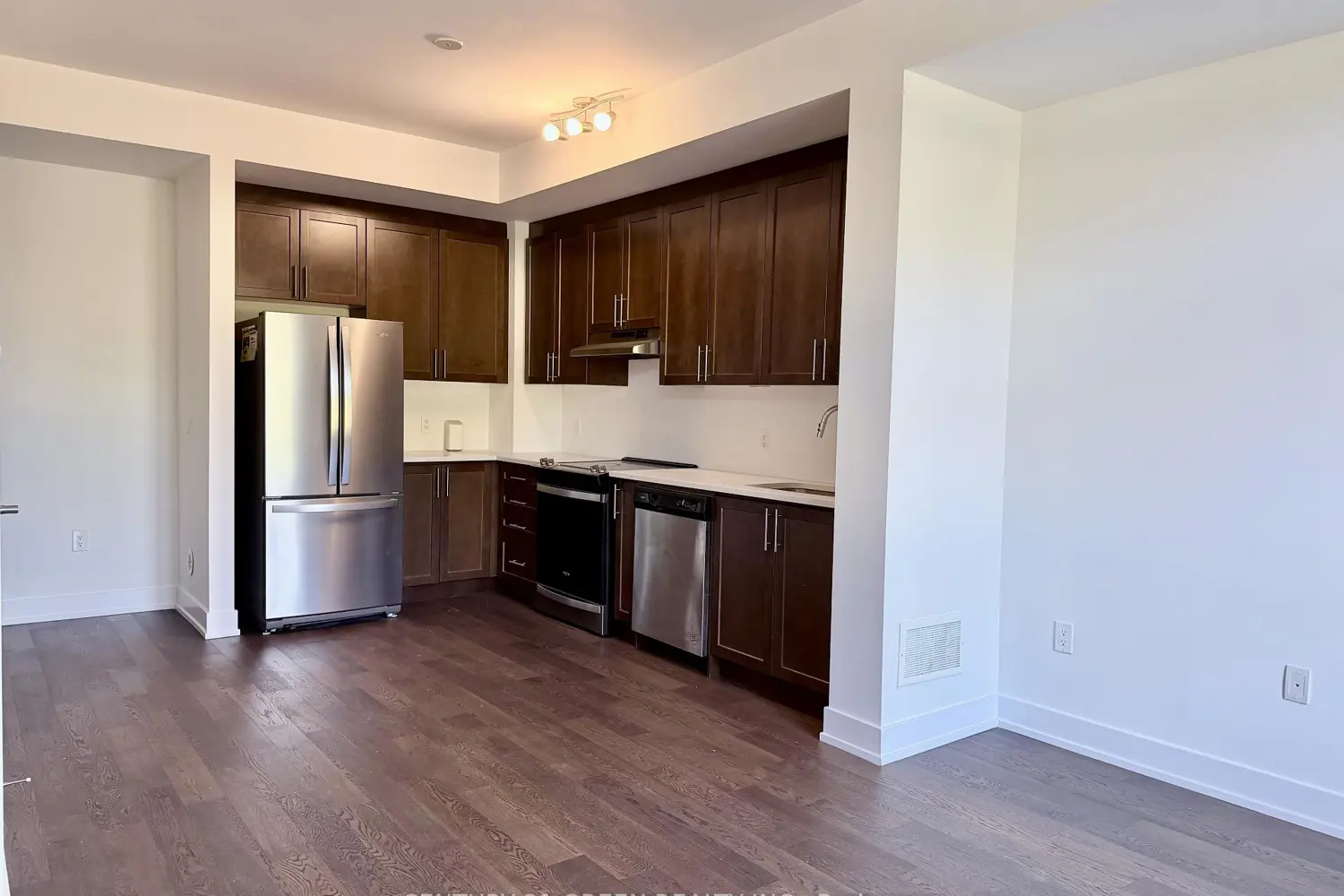 9560 Islington Avenue L115 photo 3